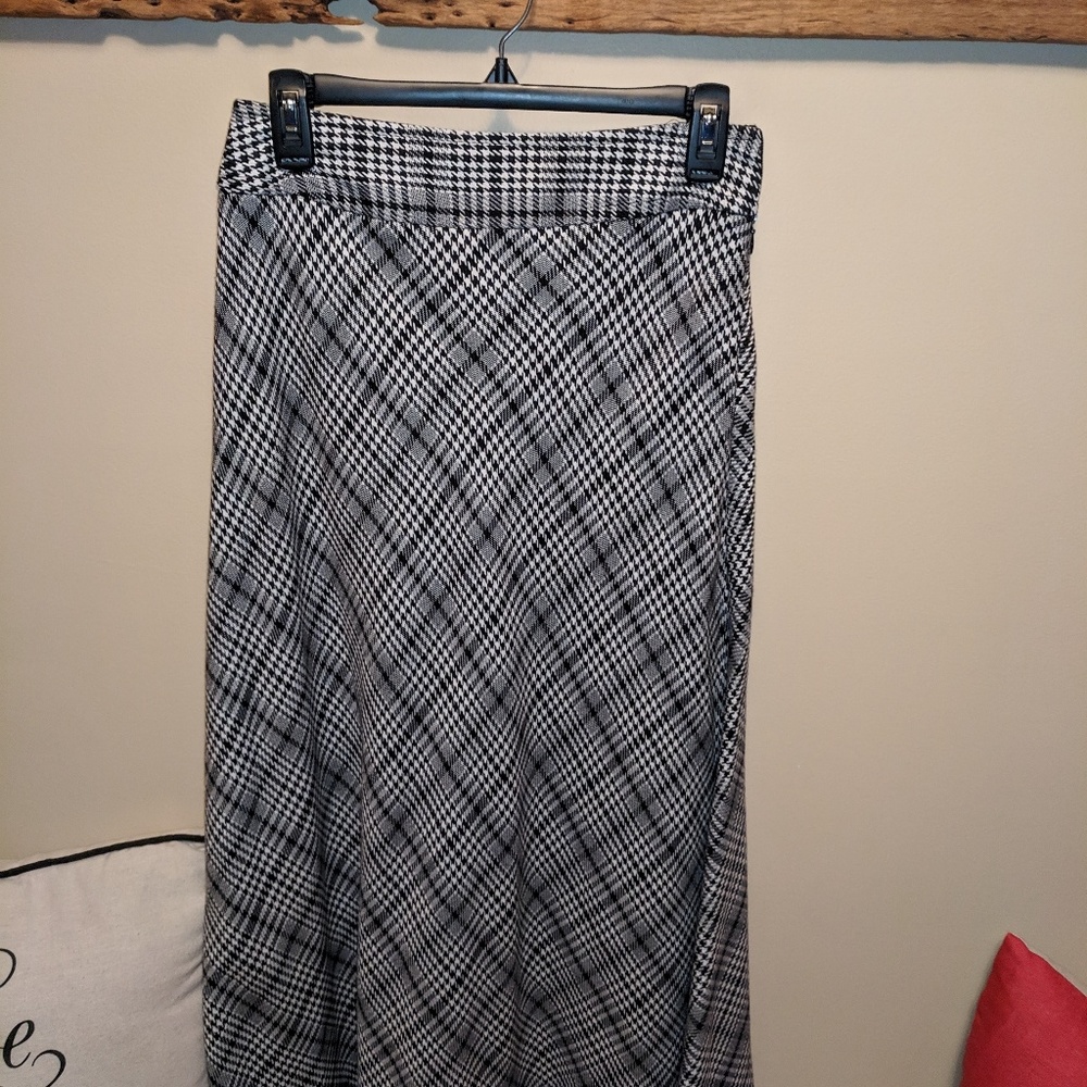 Harringbone skirt